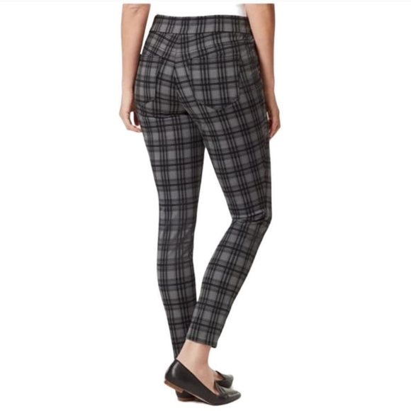 NINE WEST Jeans Women's Heidi Glasgow Pull-On Skinny Pant Yoga Stretch NWT - Picture 3 of 5